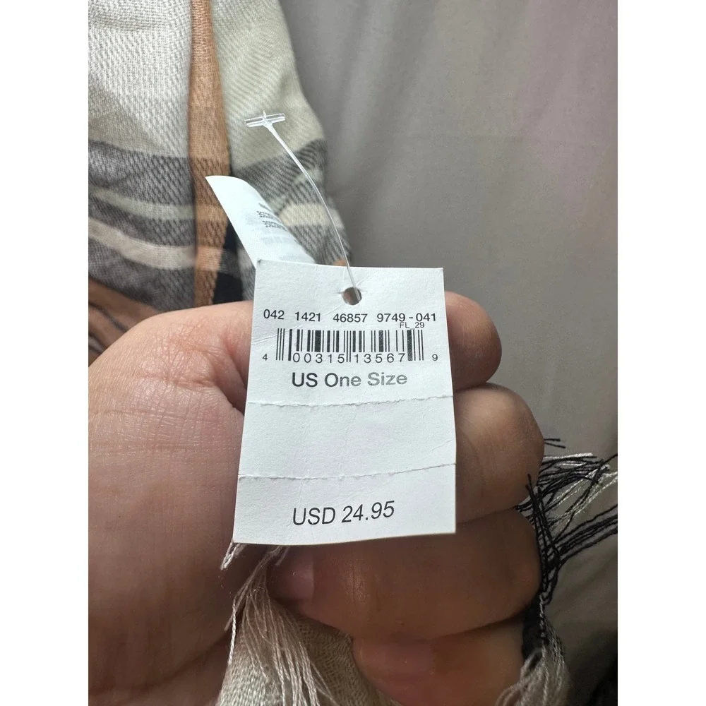 American Eagle‎ Outfitters Plaid Scarf Peach Black White Tan Fringe One Size